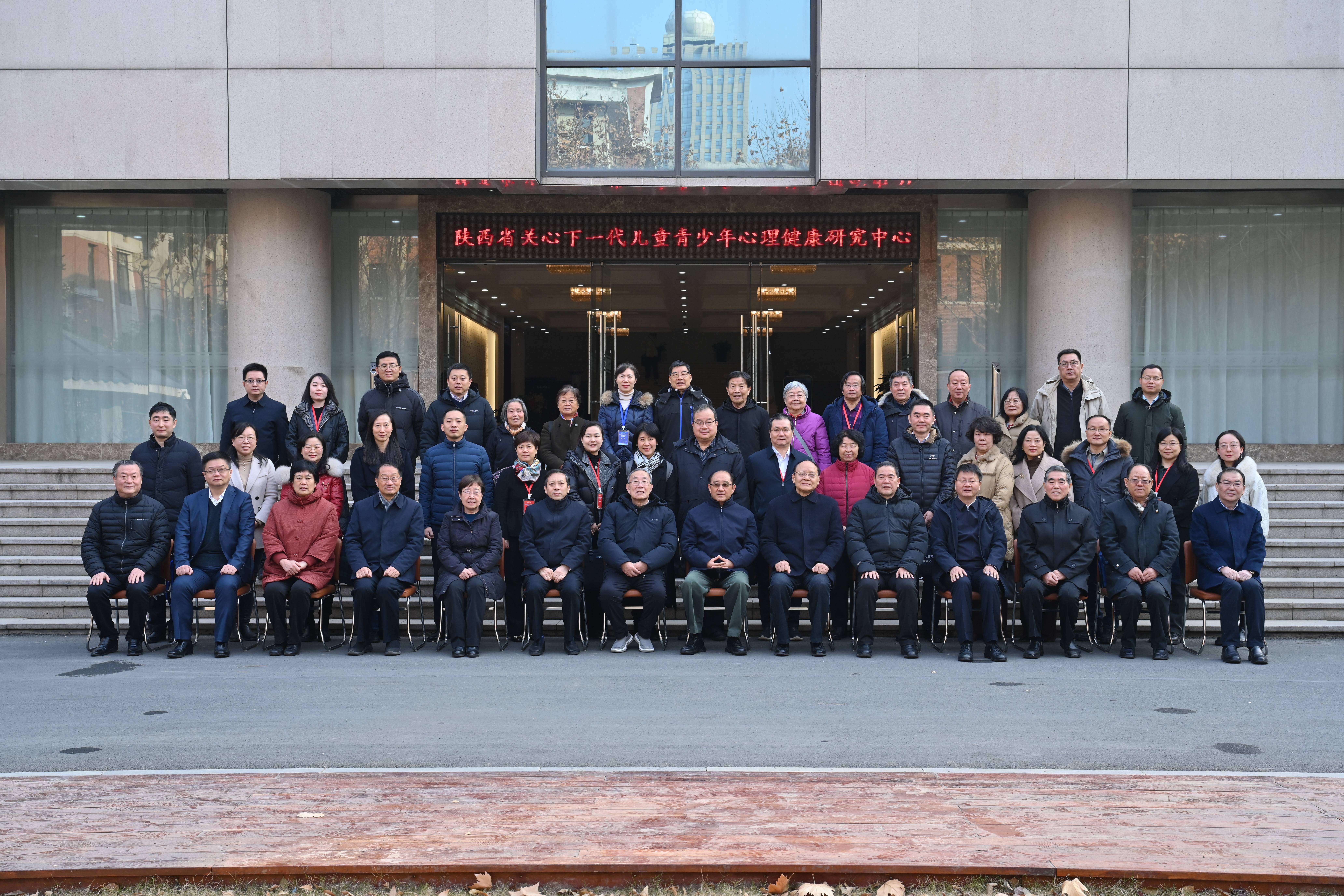 图12大合影(1).jpg 图12大合影(1).jpg