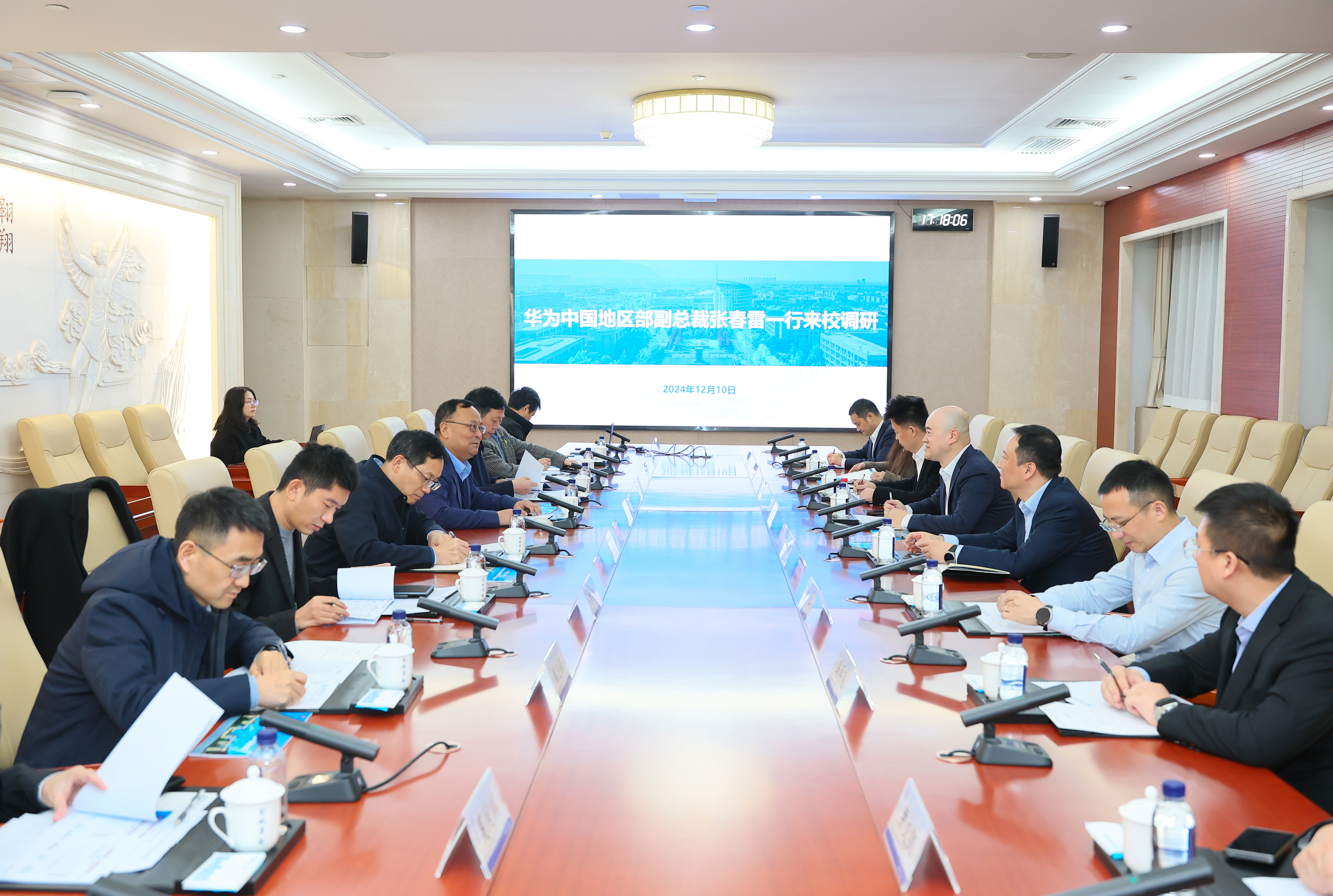 LUDI7582.JPG undefined