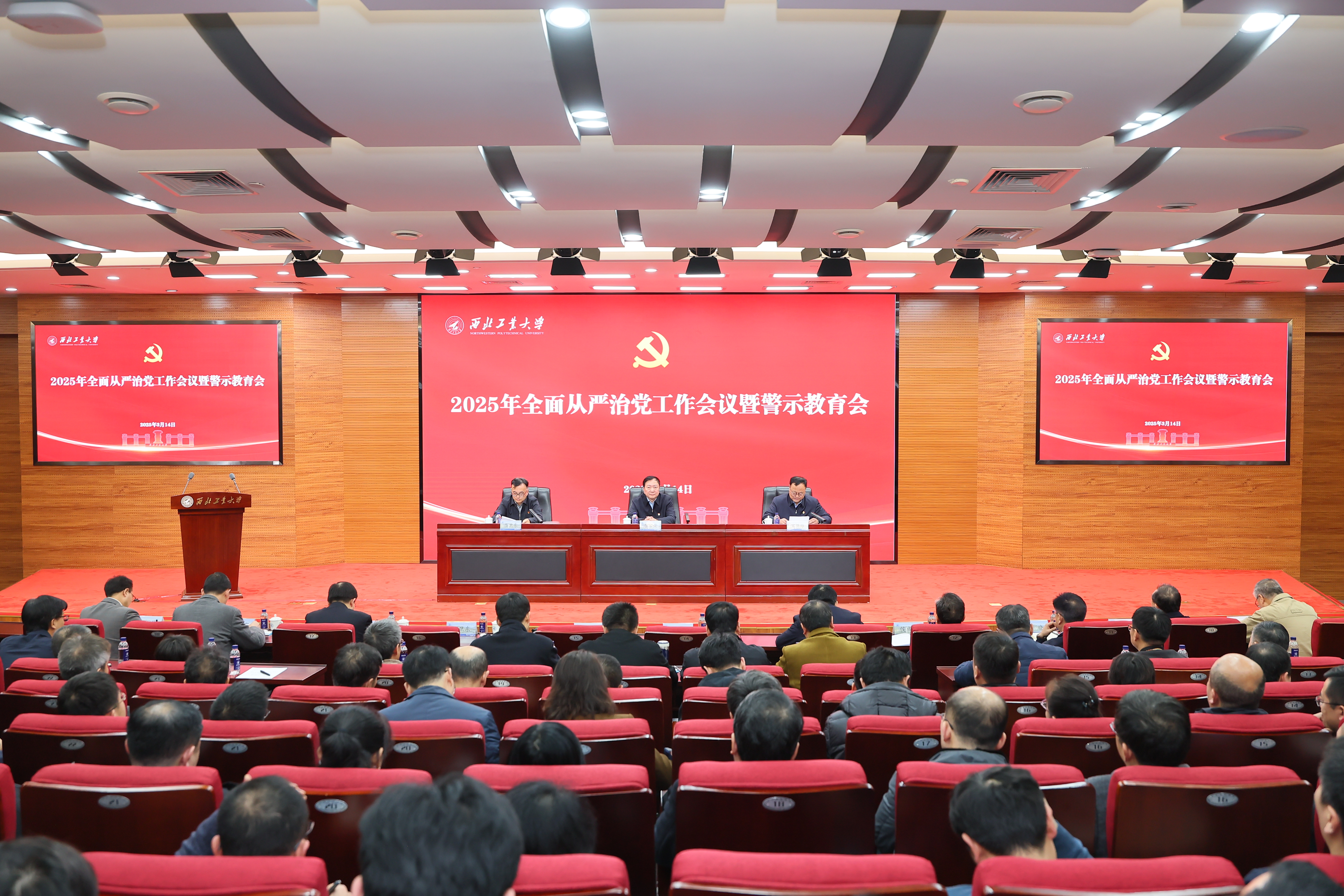 LUDI1857.JPG undefined