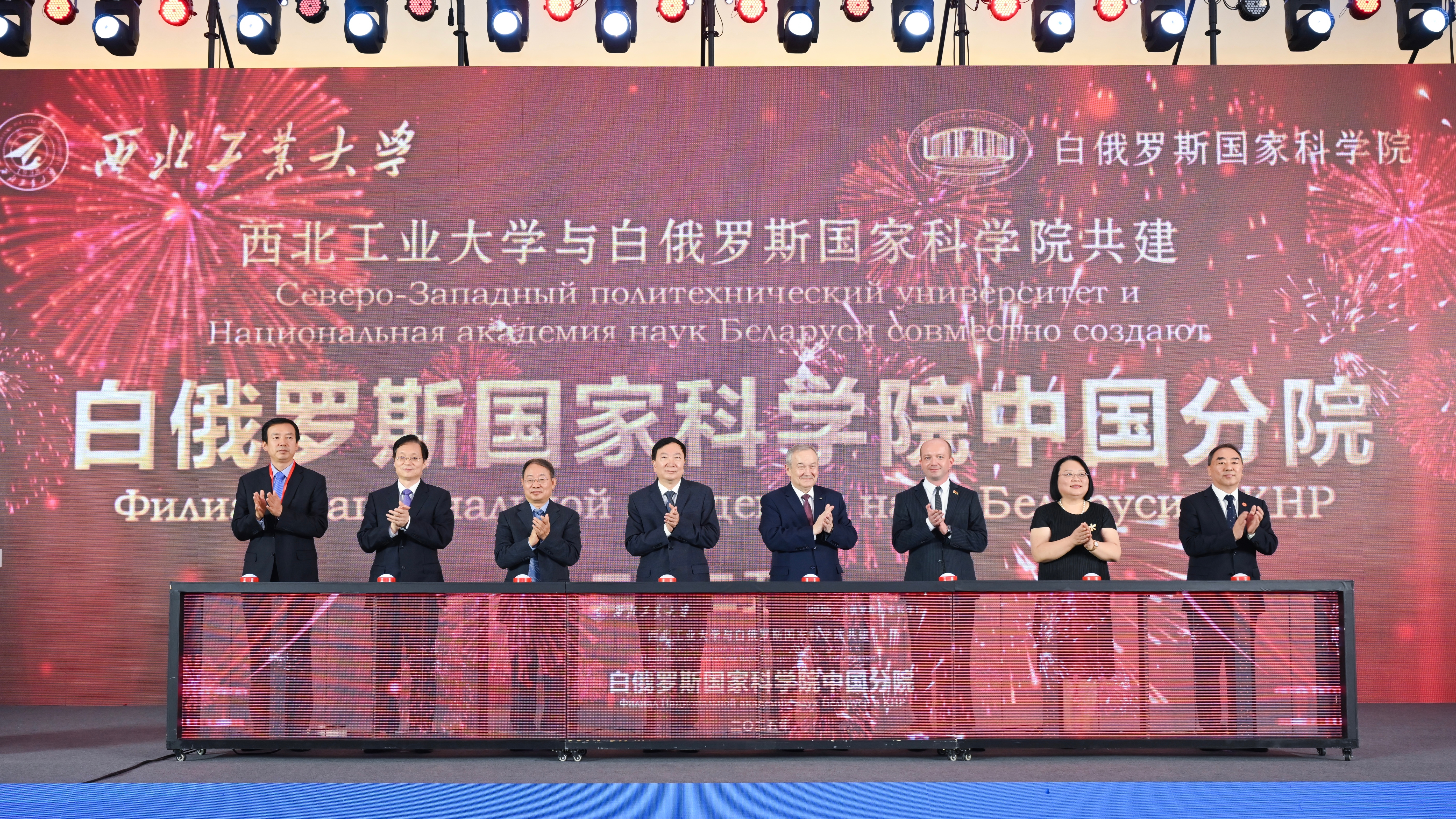 b8e78628b0afb39824c2556531aab5a.jpg b8e78628b0afb39824c2556531aab5a.jpg