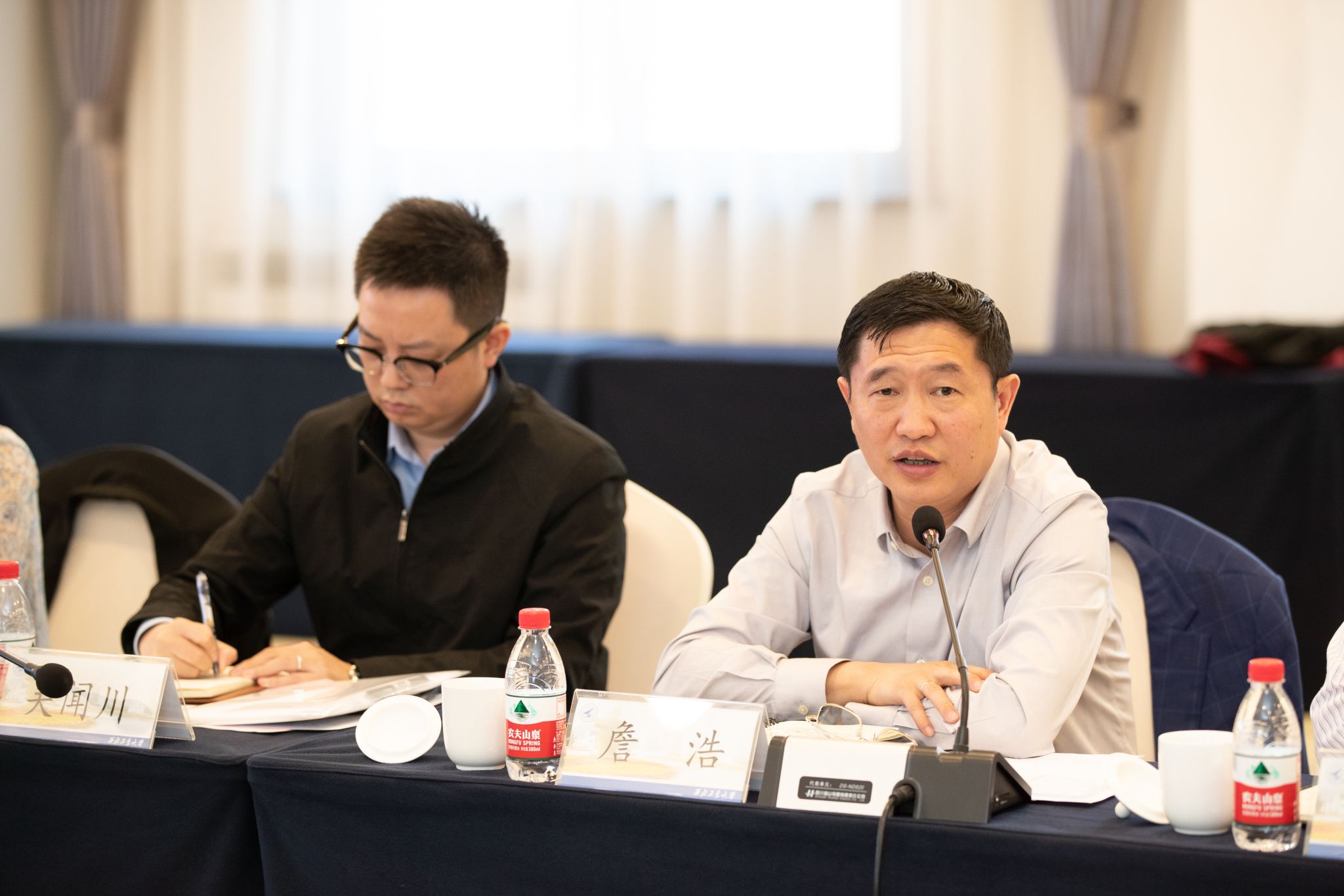 ZHOU8446.JPG ZHOU8446.JPG